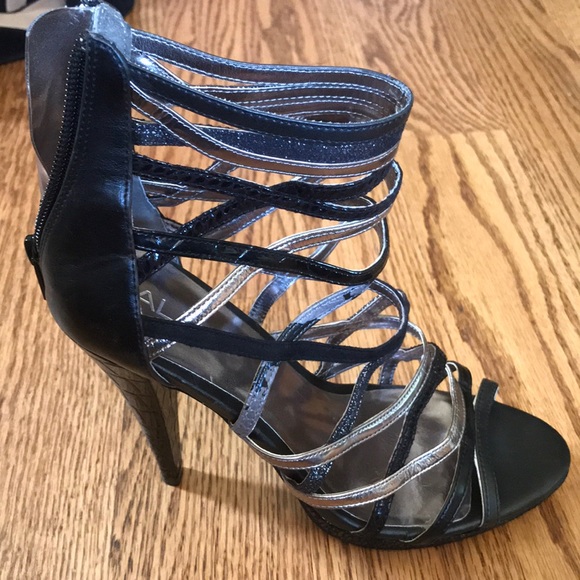 Zip-back 4 inch strappy heels - Picture 2 of 3